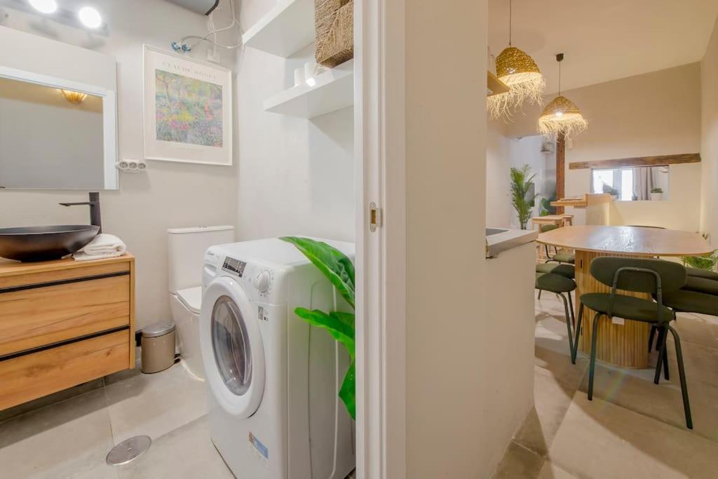 Appartamento Cool Deluxe Interior Design A 2 Min De Gran Via Madrid Esterno foto